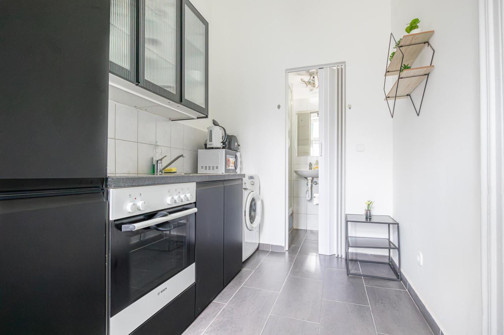 Apartament Inviting Economy 1br Apt. With The Location